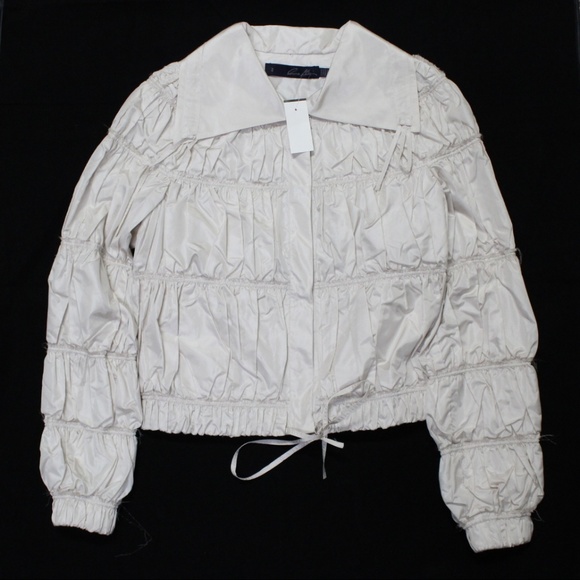 Anne Klein Jackets & Blazers - Anne Klein Off White Silk Snap Button Jacket